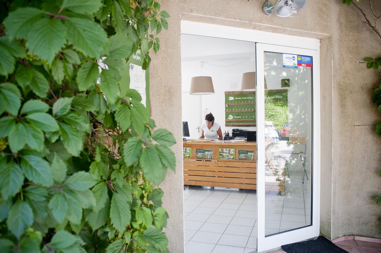 Camping Forcalquier Les Routes De Provence Hotel Luaran gambar