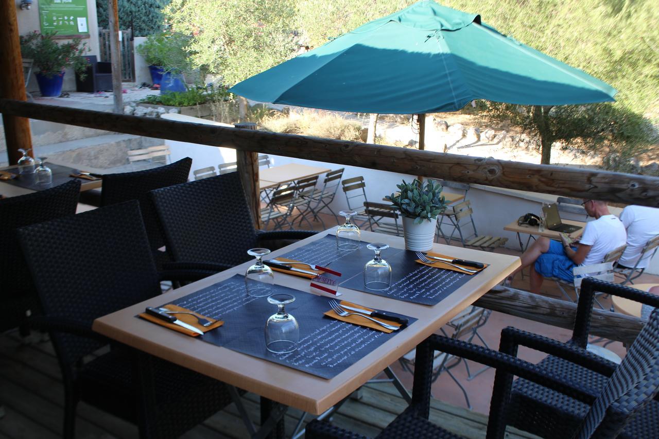 Camping Forcalquier Les Routes De Provence Hotel Luaran gambar